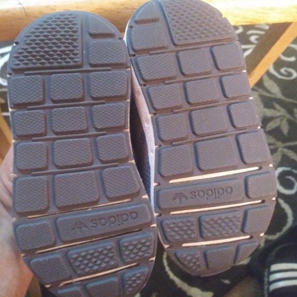 To small for my daughter.. - Picture 2 of 4